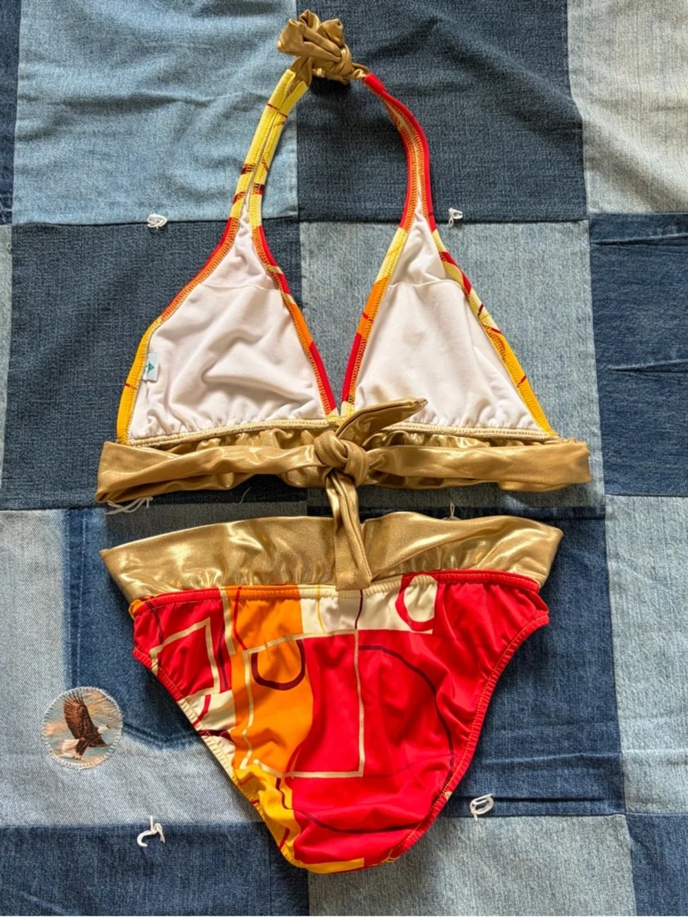 Bikini - Picture 3 of 5